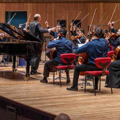 Concert of The Cziffra Festival Chamber Orchestra and János Balázs