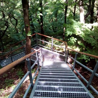 Sziklagyep látogató ösvény
