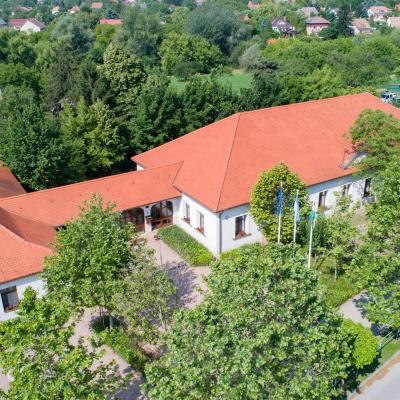 Városháza felújítása, átalakítása és bővítése