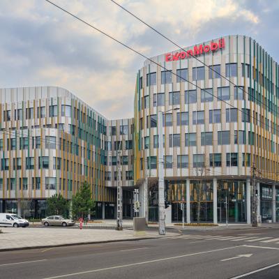 Pillar Irodaház