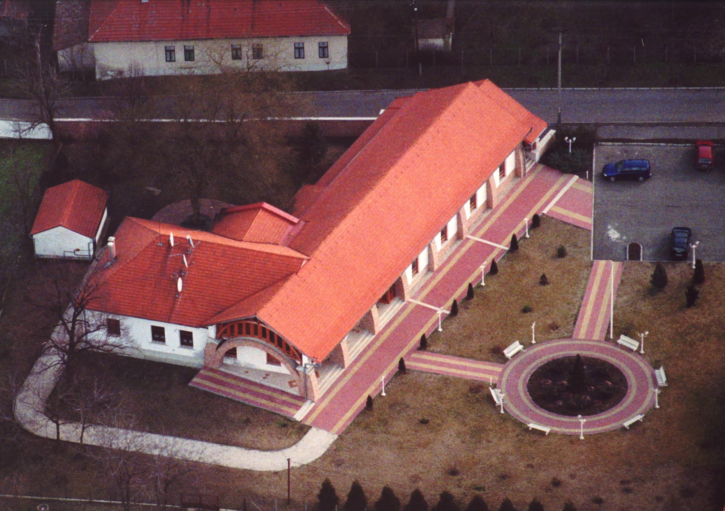 Faluház