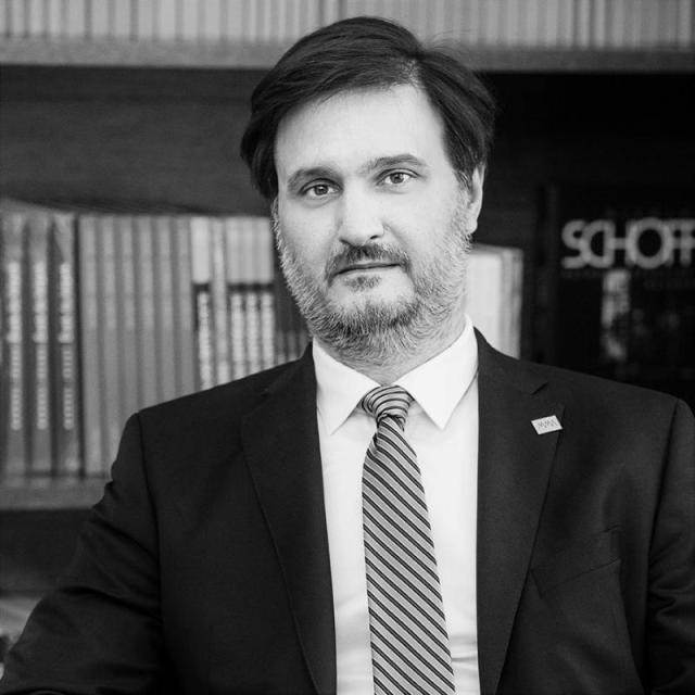 Kucsera Tamás Gergely profilképe