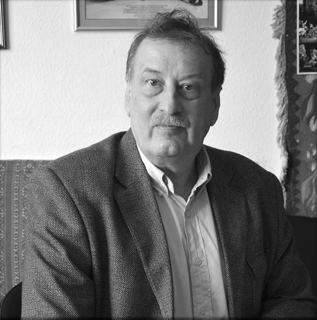 Zsuráfszky Zoltán profilképe