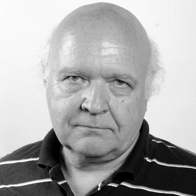 Grendel Lajos profilképe