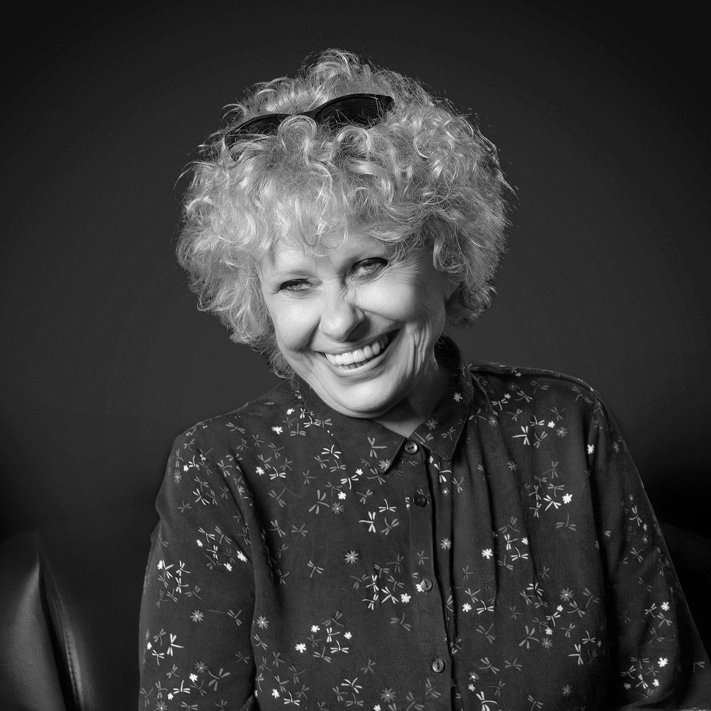 Esztergályos Cecília profilképe