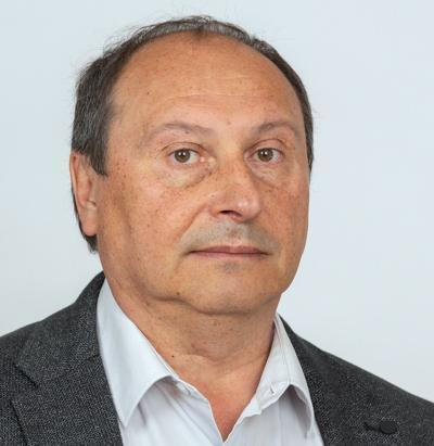 Ádám Gyula profilképe