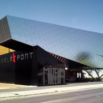 Emlékpont Múzeum és kiállítási enteriőr