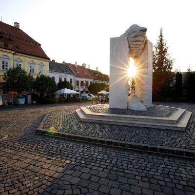 Millenniumi emlékmű