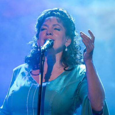 Alma, fája: Anyáknapi koncert