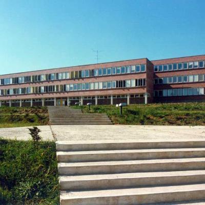 Egészségügyi szakközépiskola