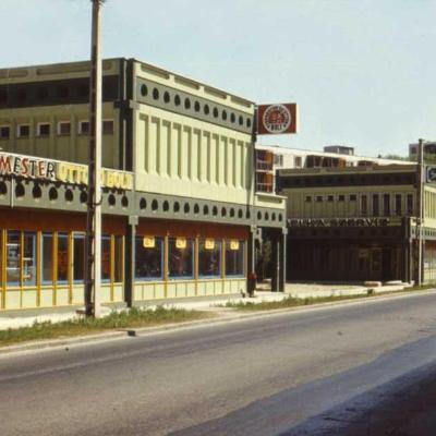 Szolgáltató ház (Kerváz kísérleti épület)