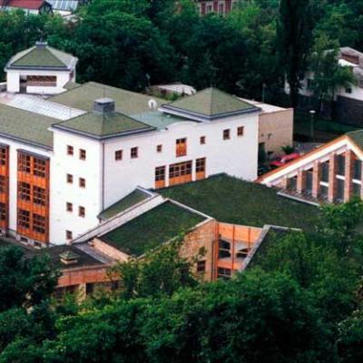 16 tantermes gimnázium és környezetvédelmi szakközépiskola