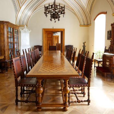 A Pannonhalmi Bencés Főapátság belső tereinek felújítása